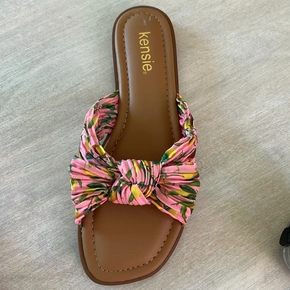 NIB Kenzie flat pink and green floral slides. Size 7 1/2 - Picture 4 of 7
